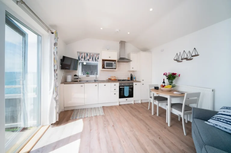 Sea Shanty Holiday Lodges Branscombe Beach East Devon - Puffin-1