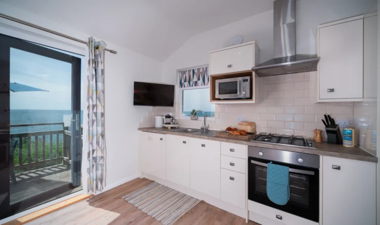 Sea Shanty Holiday Lodges Branscombe Beach East Devon - Puffin-3